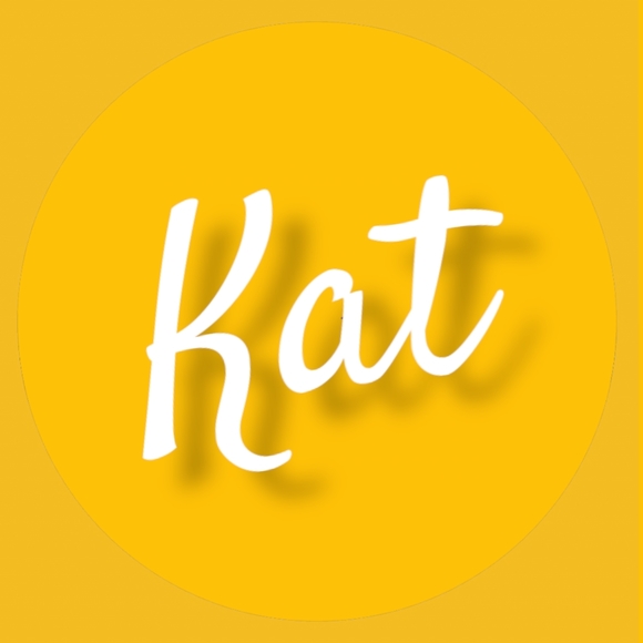 Meet your Posher, Kat - Picture 1 of 1